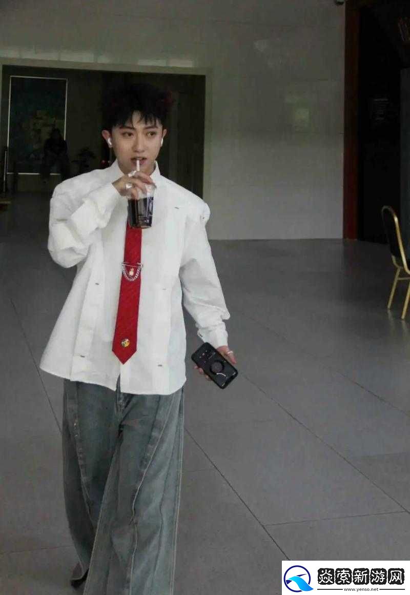 新疆女-RAPPER-深夜的独特魅力