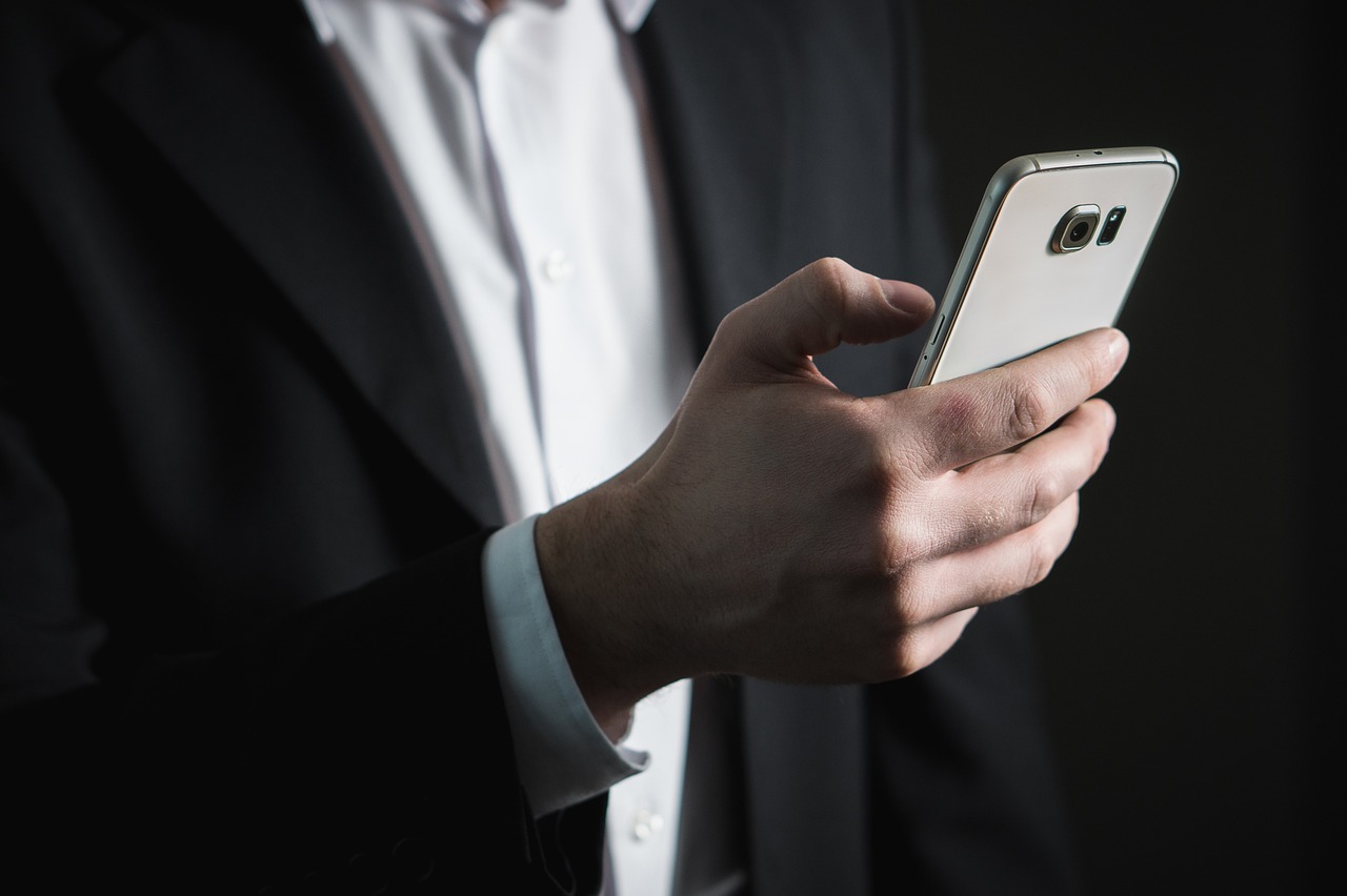 女的和男的怼怼怼app: 你准备好迎接挑战了吗？