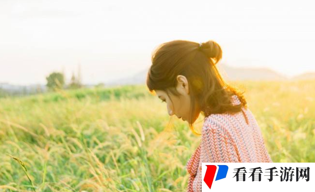 成品短视频软件下载大全：如何在数字时代保持真实自我？