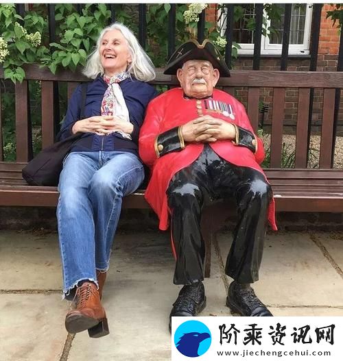 大BBBBBB老人-网友：这位传奇老人的故事让人感动柯林资讯