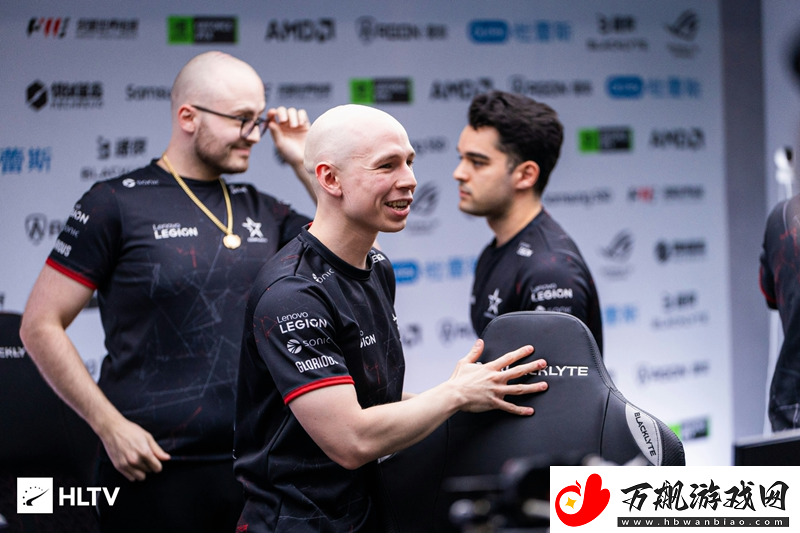 s1mple谈EliGE可能转会FaZe
