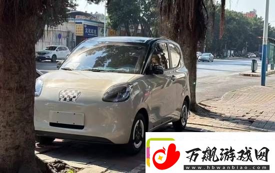五菱宏光MINIEV三门版谍照曝光!设计Q萌可爱