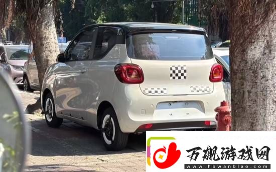 五菱宏光MINIEV三门版谍照曝光!设计Q萌可爱