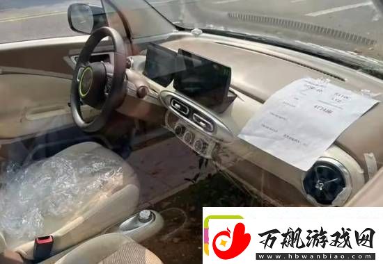 五菱宏光MINIEV三门版谍照曝光!设计Q萌可爱