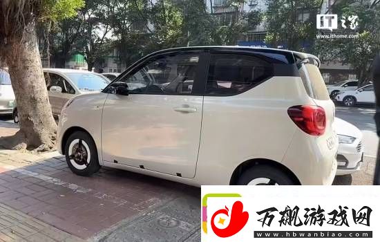 五菱宏光MINIEV三门版谍照曝光!设计Q萌可爱