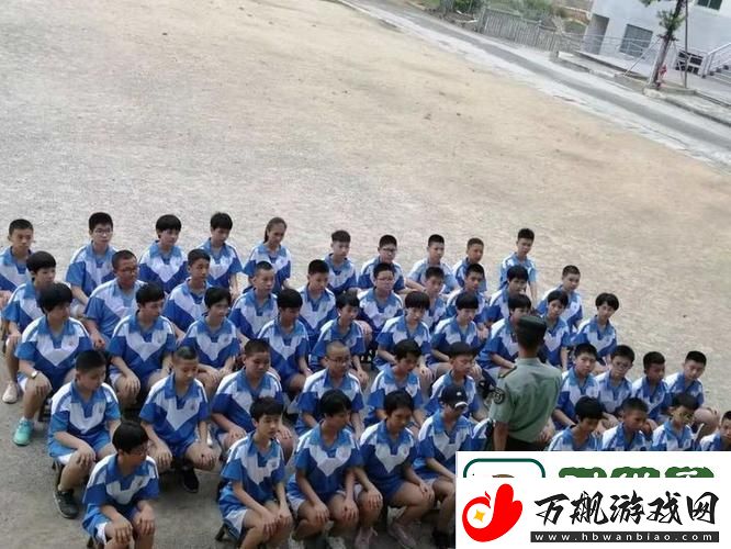 惊人的力量：教官好大⋯用力⋯深一点