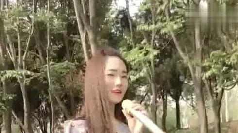 姐姐叫的太好听了-令人陶醉的声音让人心动不已-仿佛每一次呼唤都能唤醒内心深处的温暖回忆