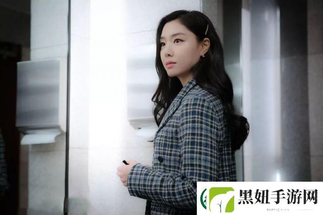 莉莉的冒险衣橱内测版：角色扮演与时尚的奇妙融合之旅