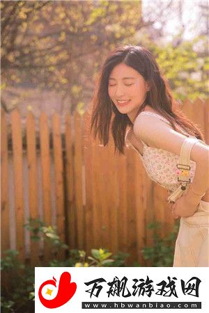 丰满的女邻居三级情节大胆