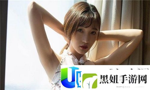 办公室欧美大尺寸SUV-网友热议：技术与设计的突破-让车内办公变得更高效便捷