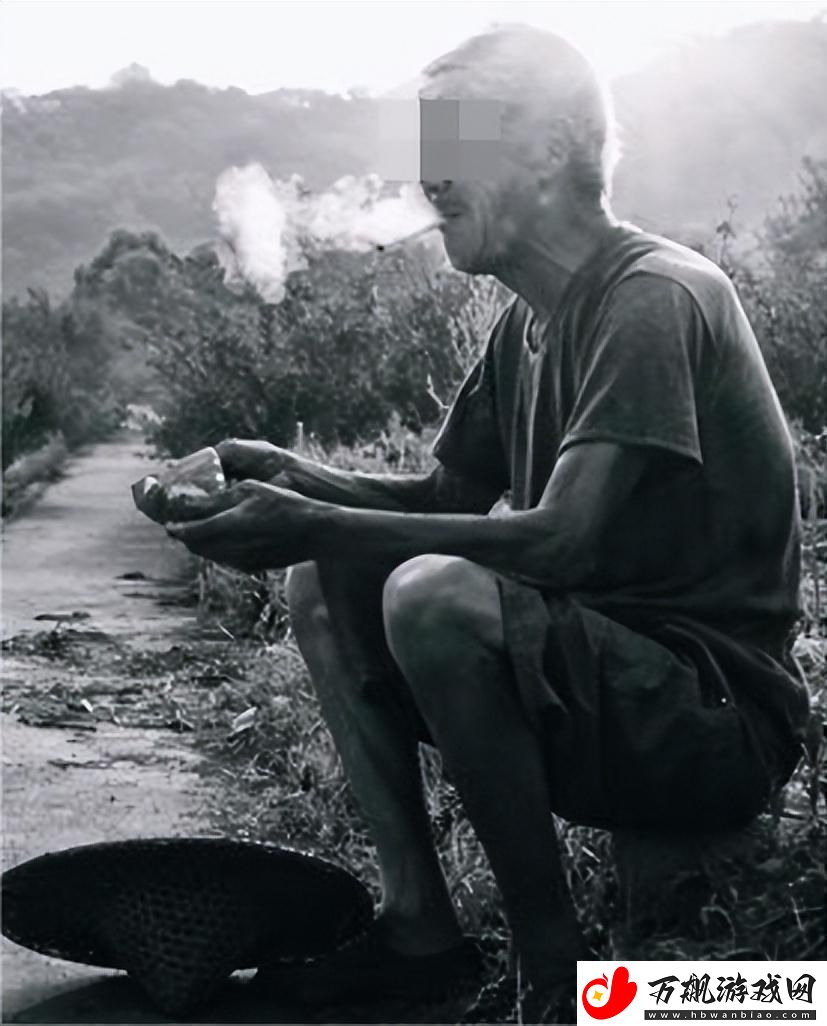 82岁高科技狂人猎艳记