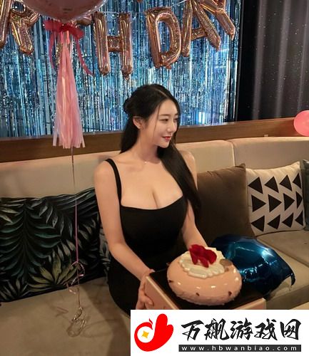 班长让我玩吃奶小游戏，网友热议：这到底是个什么鬼游戏！
