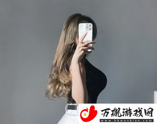 菠萝蜜在线观看免费观看电视：打工人们的娱乐新选择，网友热议其带来的欢乐与放松！