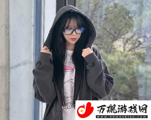 暴躁老外玩minecraft中国，疯狂建造引发网友热议，专家称其为“新一代文化交流”
